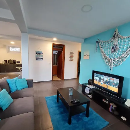 Апартаменты O Cantinho Do Ze *