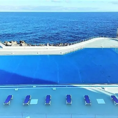 O Cantinho Do Ze * Funchal (Madeira)