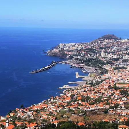 O Cantinho Do Ze Funchal (Madeira)