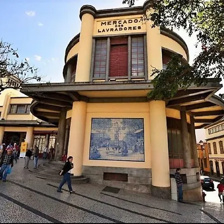 O Cantinho Do Ze Funchal (Madeira)