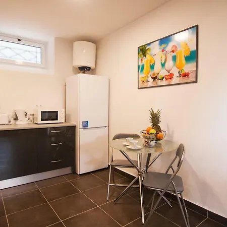 O Cantinho Do Ze 丰沙尔